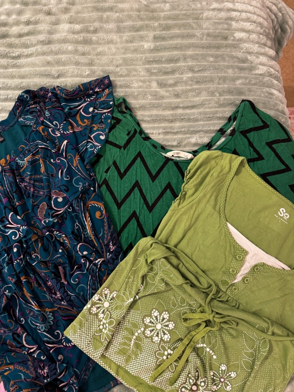 SO Women's Green Embellished Henley Top